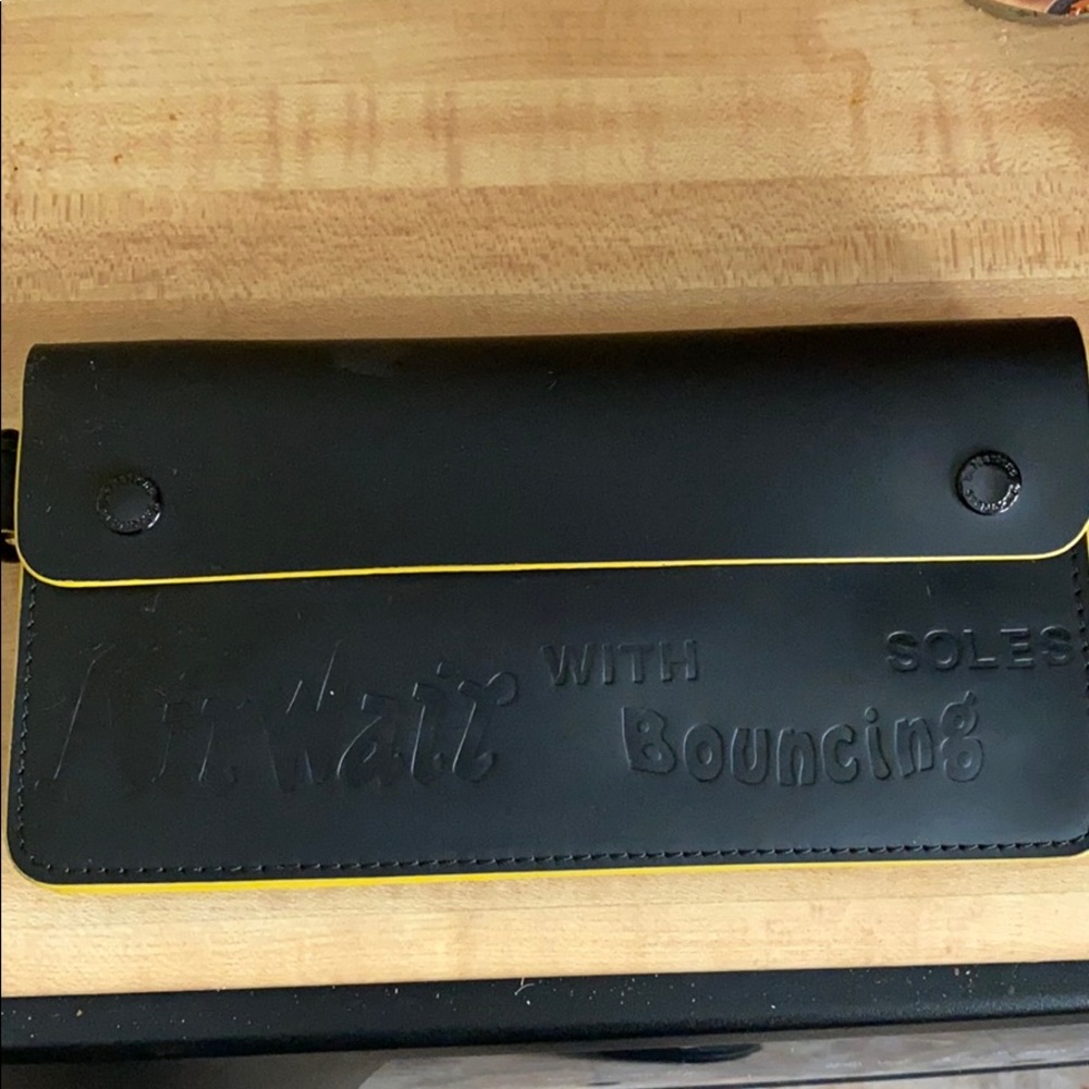 Dr Marten wallet